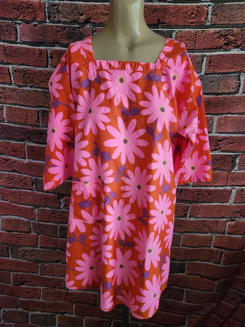 Vintage Pink Daisy Smock Top